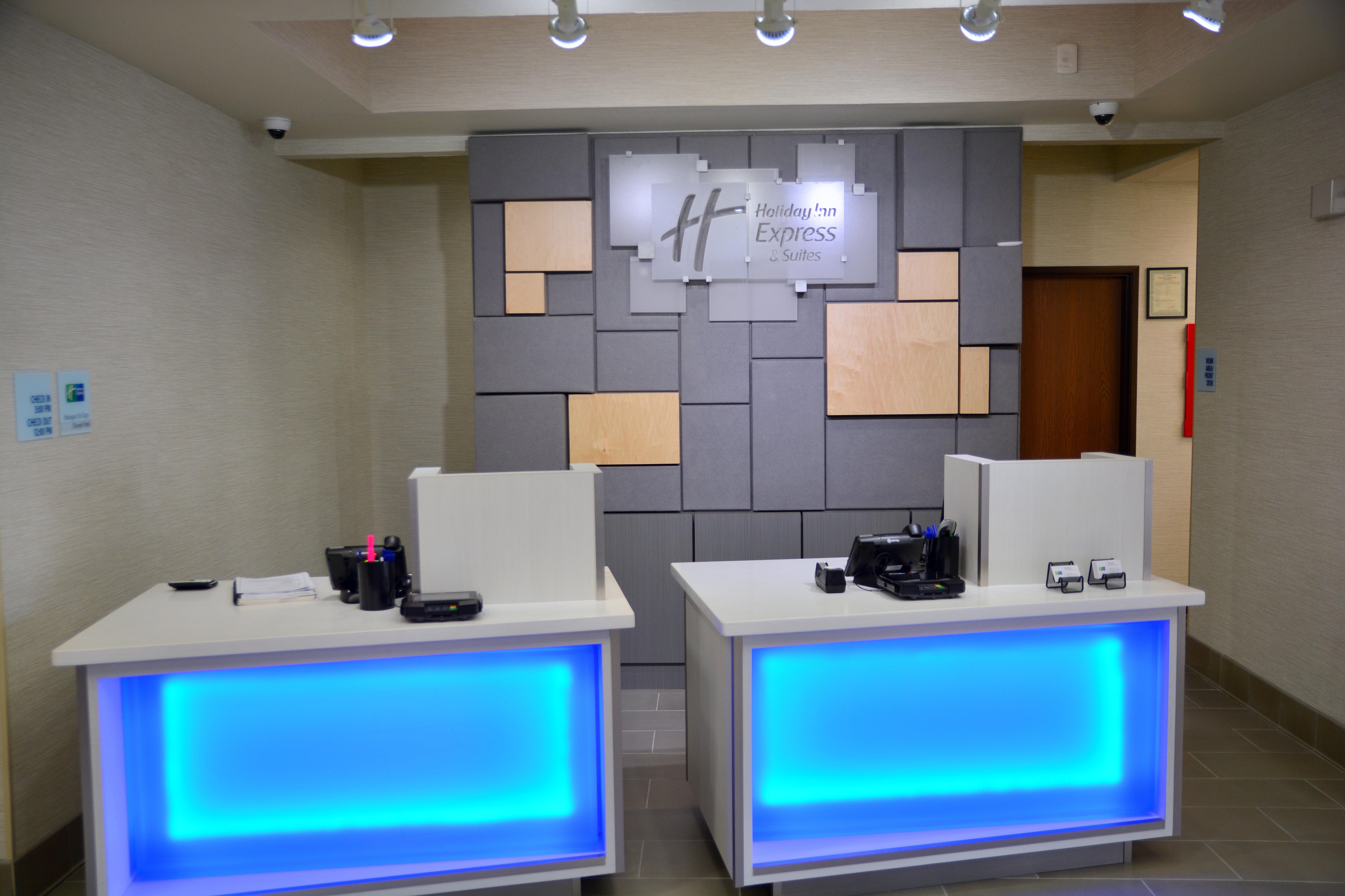 Holiday Inn Express Tomball By Ihg Exterior photo