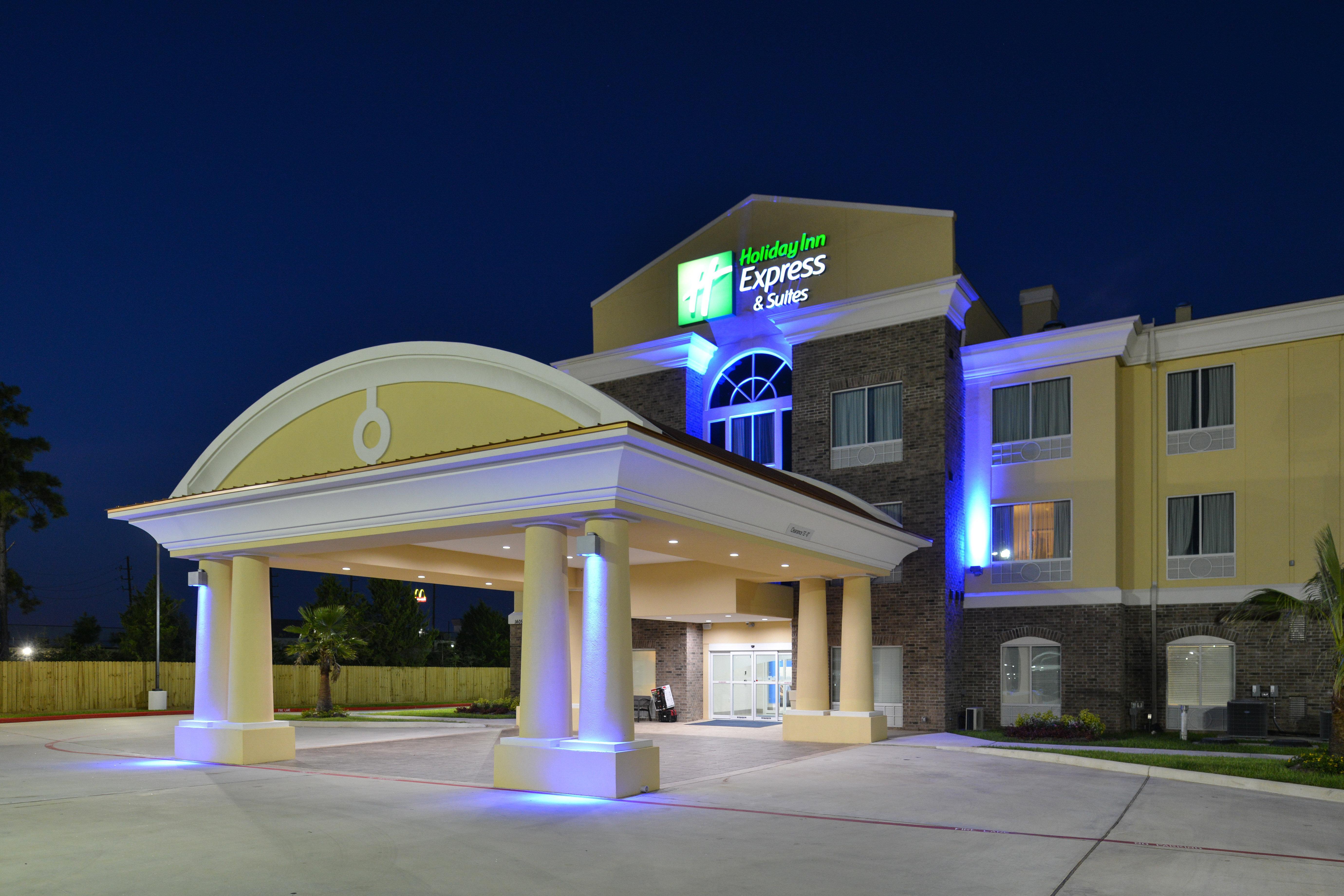 Holiday Inn Express Tomball By Ihg Exterior photo