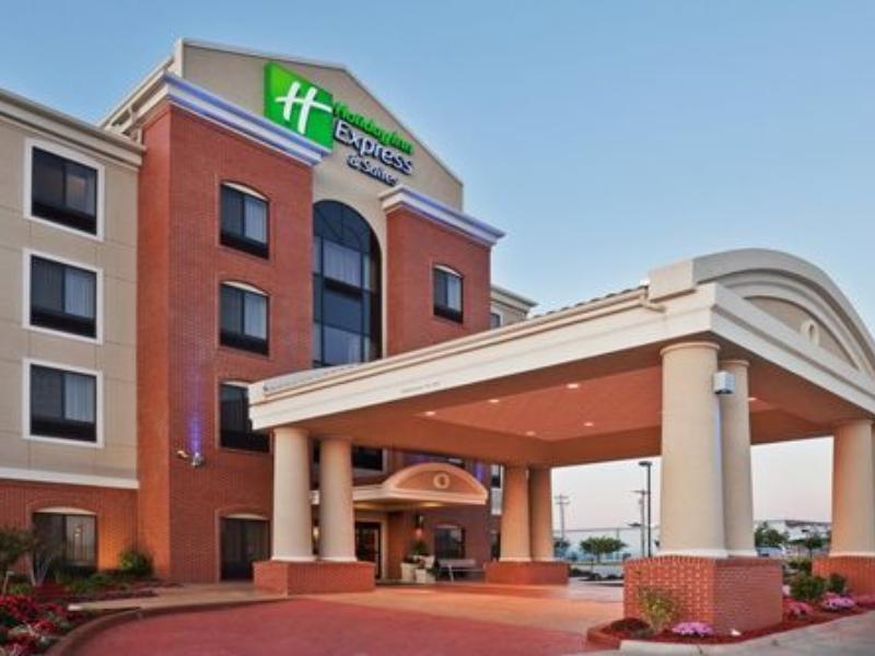 Holiday Inn Express Tomball By Ihg Exterior photo