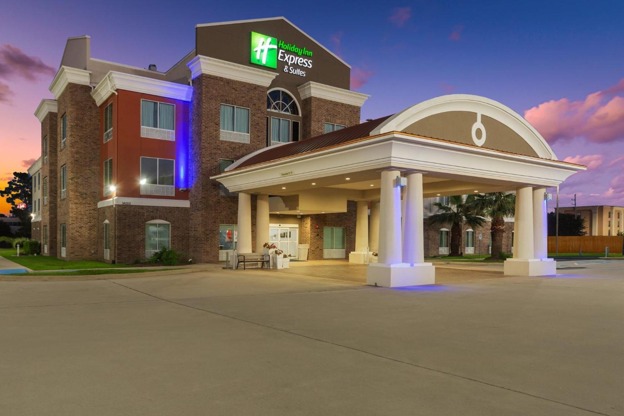 Holiday Inn Express Tomball By Ihg Exterior photo